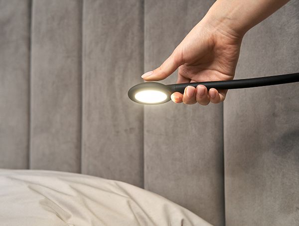 Светильники в изголовье